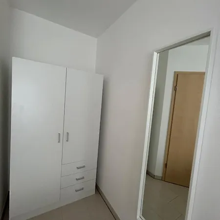 Ferienwohnung- Nussberg Lejlighed